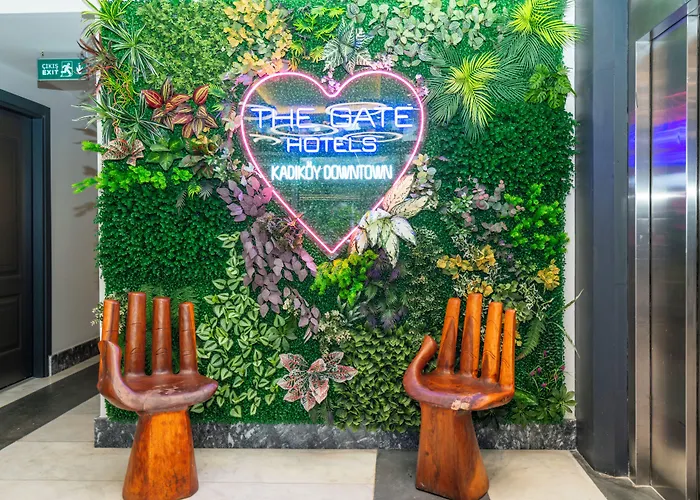 The Gate Kadikoey Downtown 3*