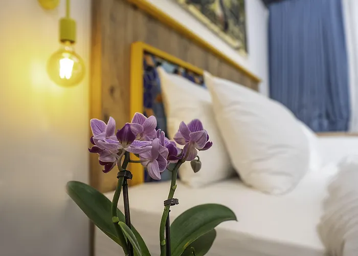 The Gate Kadikoey Downtown 3*