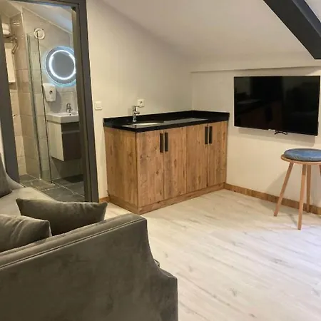 The Gate Kadikoey Downtown 3*